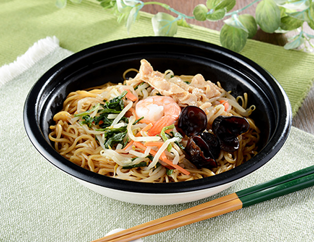 【ローソン3月10日発売】上海風焼そば ローソン標準価格498円(税込)カロリー563kcal