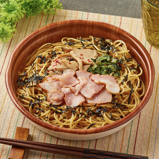 【ファミリーマート】3月17日発売「和パスタ ベーコンときのこ」