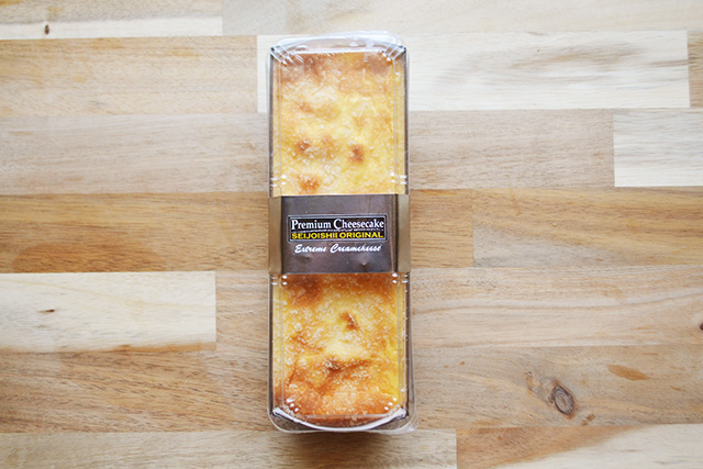成城石井 プレミアムチーズケーキとの違いは 成城石井自家製 6種ナチュラルチーズの濃厚フォルマッジ イエモネ