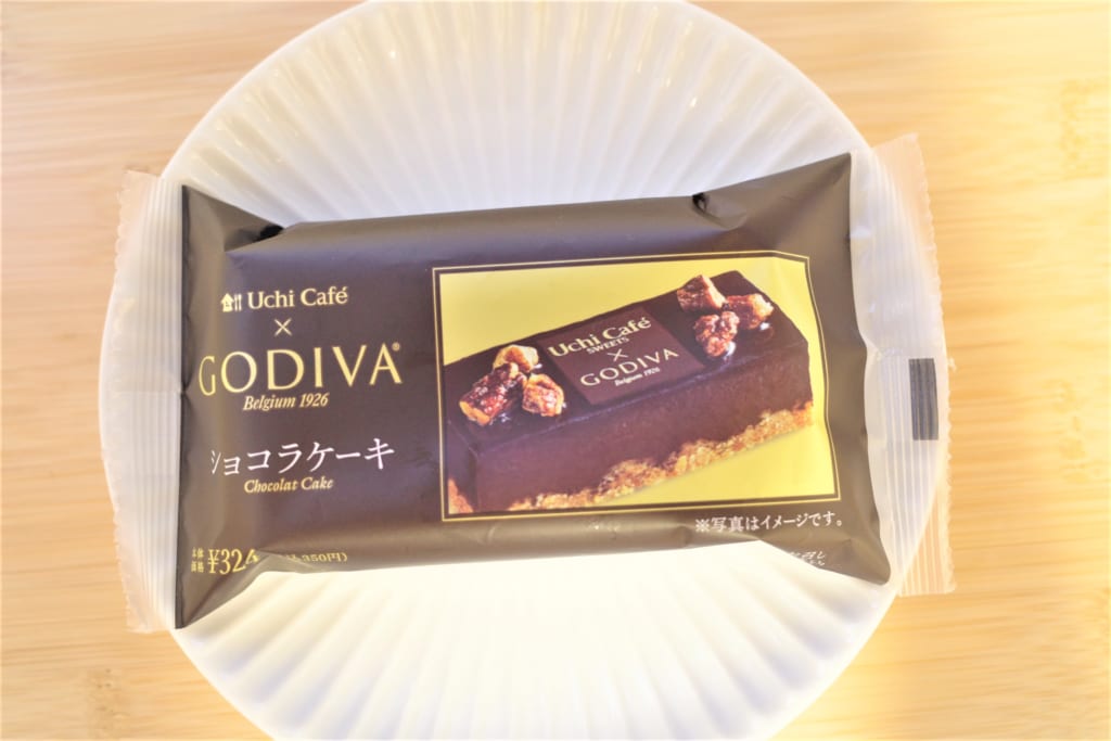 ローソン新商品ルポ まるで専門店のチョコスイーツ Uchi Cafe Godiva ショコラケーキ イエモネ