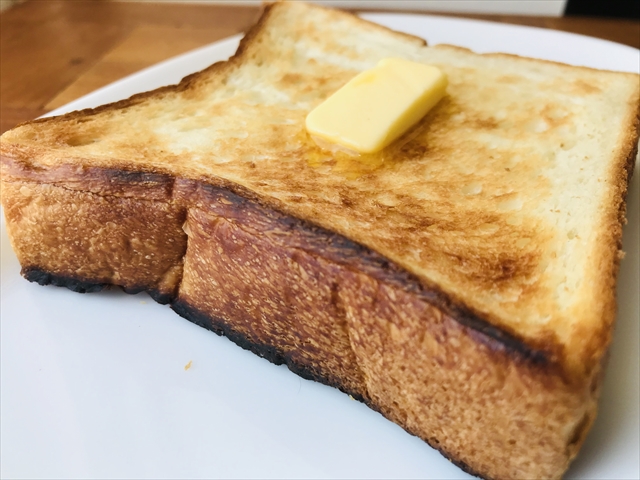 パン・ド・ミ　焼いたところアップ