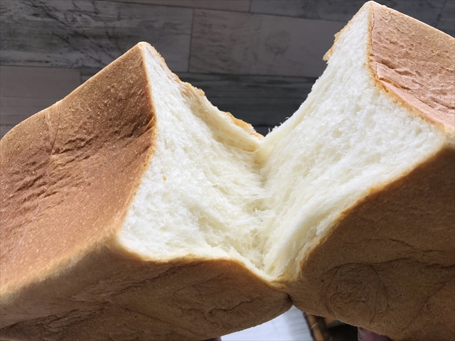 食パン 高級 1000円前後の高級食パンは本当に価値がある？人気5種を食べ比べて検証してみた！