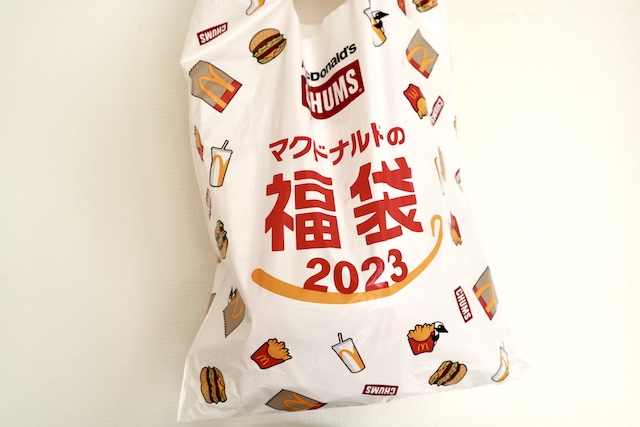 最低価格の マクドナルド福袋2023チャムス CHUMS ienomat.com.br