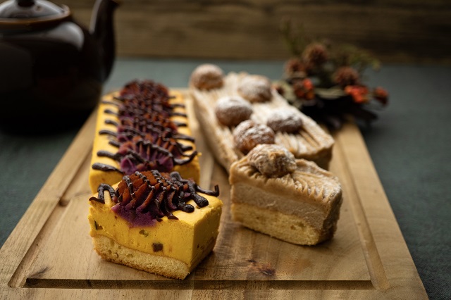 成城石井自家製 かぼちゃと紫芋のショコラチーズケーキとマロンづくしチーズケーキの2本セット