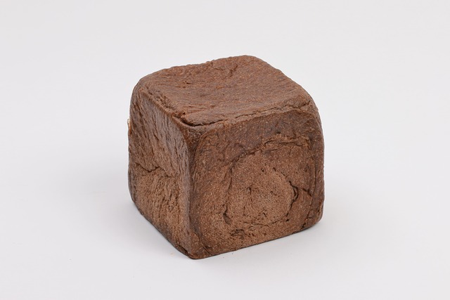 『ゴディバ監修 チョコレート「生」食パン』　ハーフサイズ　1,700円（税込）