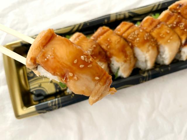 ロピアオリジナル、海鮮魚萬の穴子寿司