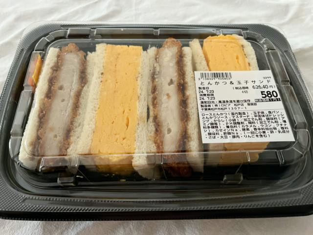 ロピアのとんかつ×玉子サンド