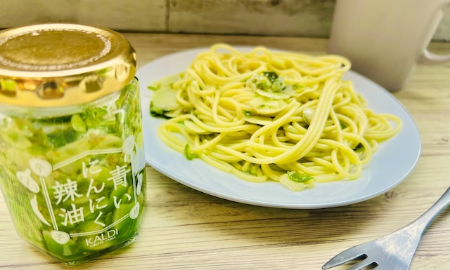 青いにんにく辣油とパスタ