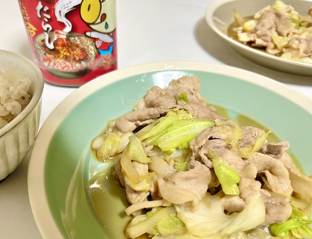 肉たらしを使った野菜炒めと肉たらし