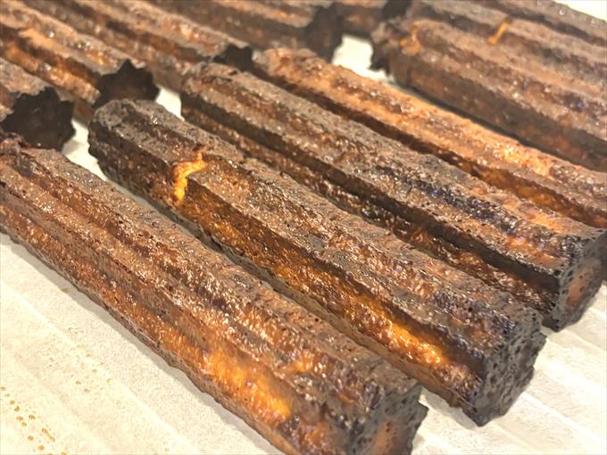 焼き立てのカヌチュロ