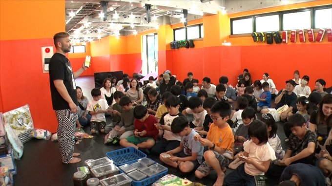格闘家・渡慶次幸平
