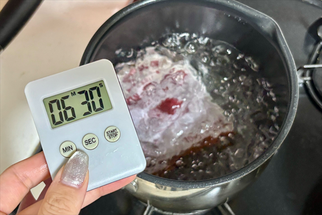 うまトマソース 湯煎