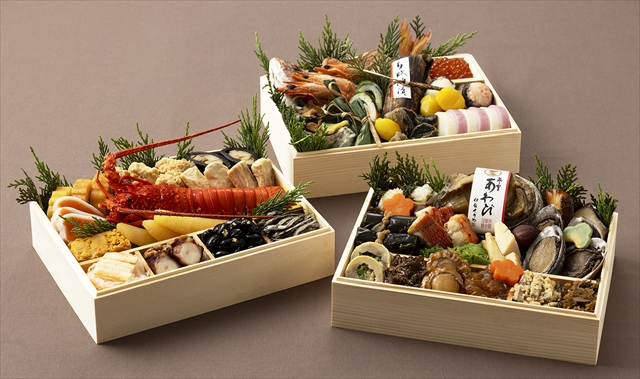 宴席華やぐ品々