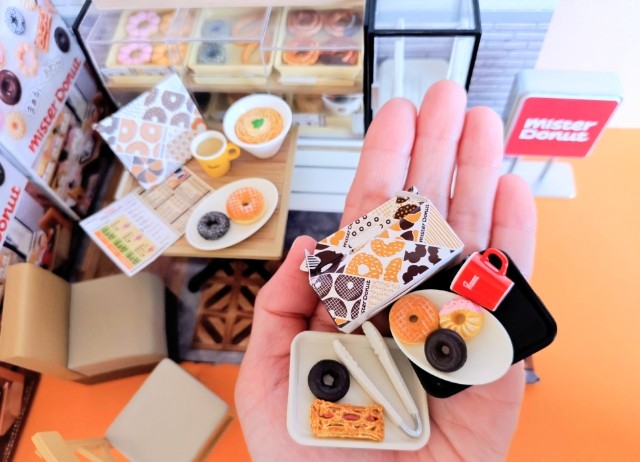 株式会社リーメント・ぷちサンプルシリーズ「まぁるいしあわせ ミスタードーナツ」セッティング8