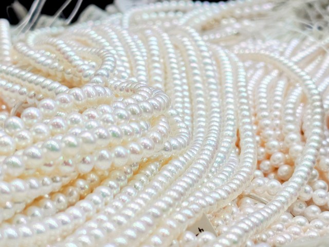 第13回「国際宝飾展」 秋(秋のIJT) 2025年10月29日~2025年10月31日(国際宝飾展 秋、会場パシフィコ横浜)淡水パールの連ビーズ3