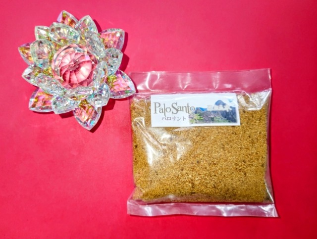 第13回「国際宝飾展」 秋(秋のIJT) 2025年10月29日~2025年10月31日(国際宝飾展 秋、会場パシフィコ横浜)サンキャッチャーの置物、パロサントパウダー