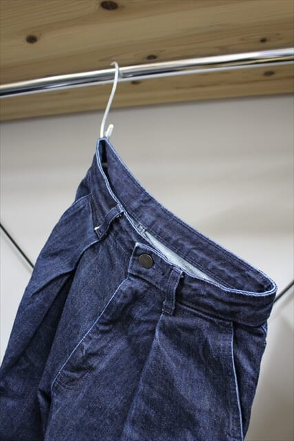 デニムの収納 つるす