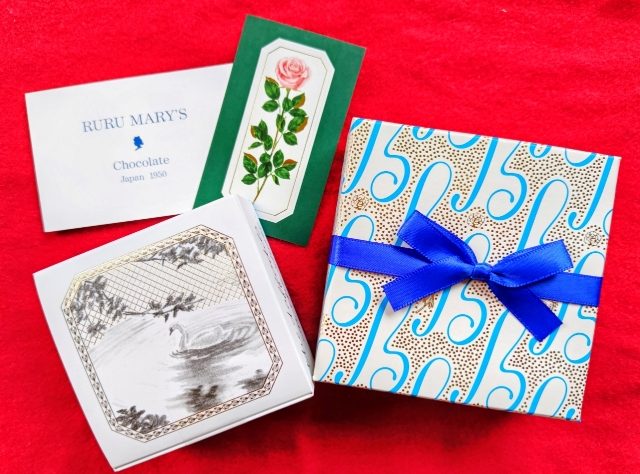 東京都渋谷区・「ルル メリー 青山通り店」ルルショコラ、ルルガトーのパッケージ
