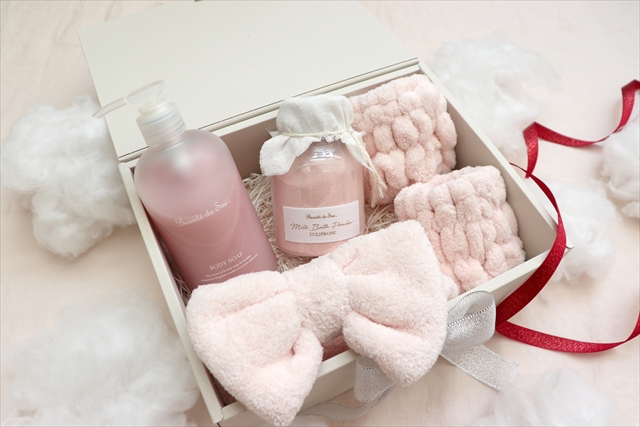 ミルクバスクリスマスコフレ