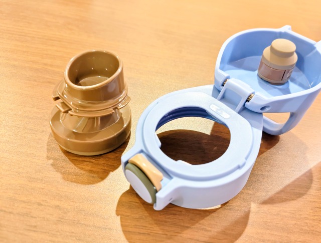 タイガー魔法瓶株式会社・「ステンレスボトル」パッキンとせんの一体型