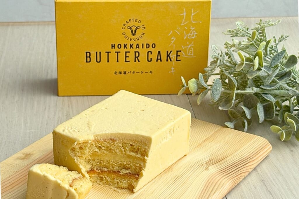 秘密にしたい特別なおいしさ♡ミルキーでコク深い「北海道バターケーキ」|フェルム ラ・テール美瑛 アイキャッチ