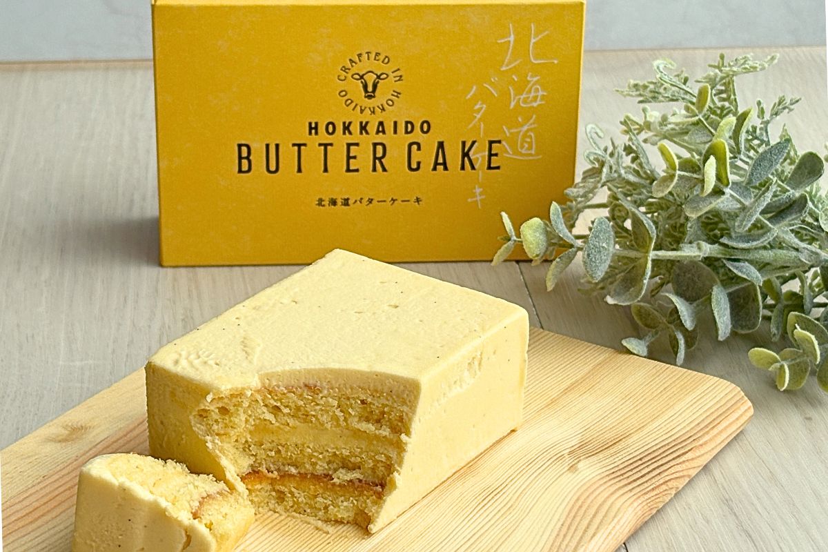 秘密にしたい特別なおいしさ♡ミルキーでコク深い「北海道バターケーキ」|フェルム ラ・テール美瑛 アイキャッチ