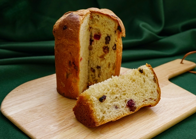 成城石井自家製 5種ドライフルーツのパネトーネ