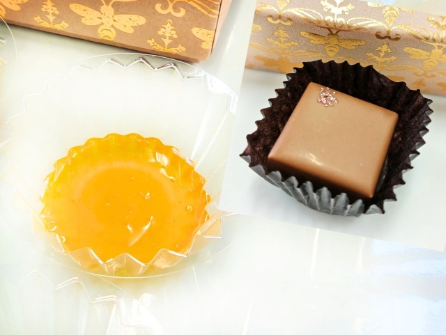 はちみつ専門店「ラベイユ」2026年バレンタイン限定「はちみつボンボンショコラ」タスマニア島産レザーウッドのはちみつ<ミルク>