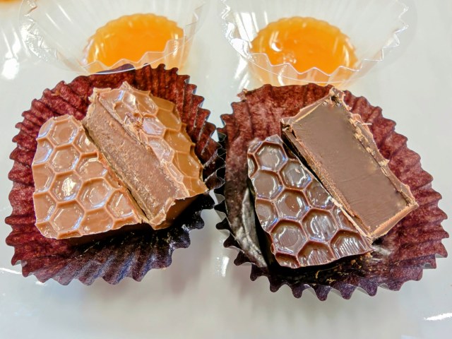 はちみつ専門店「ラベイユ」2026年バレンタイン限定「はちみつボンボンショコラ」ニュージーランド産マルチフローラルマヌカのはちみつ<ダーク・ミルク>