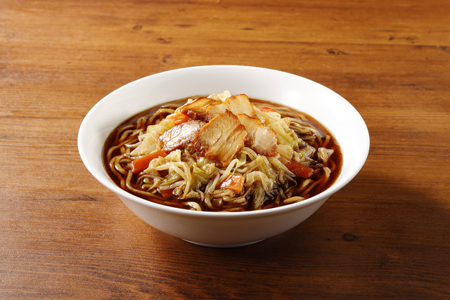 野菜たっぷり！香ばし濃口醤油ラーメン