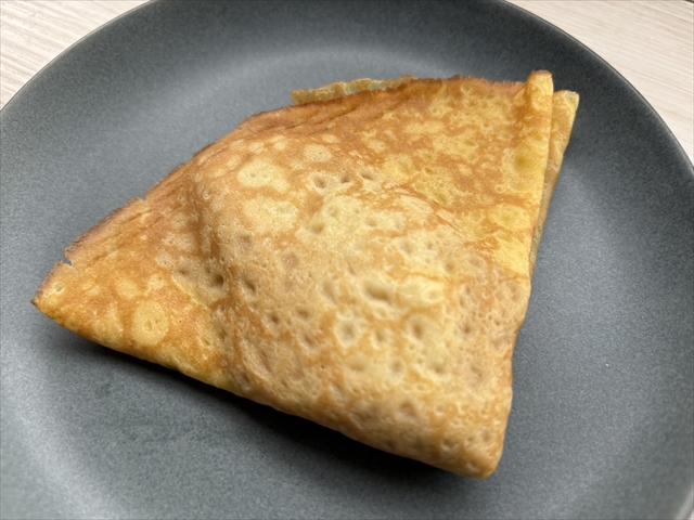 ショコラと洋梨のクレープ