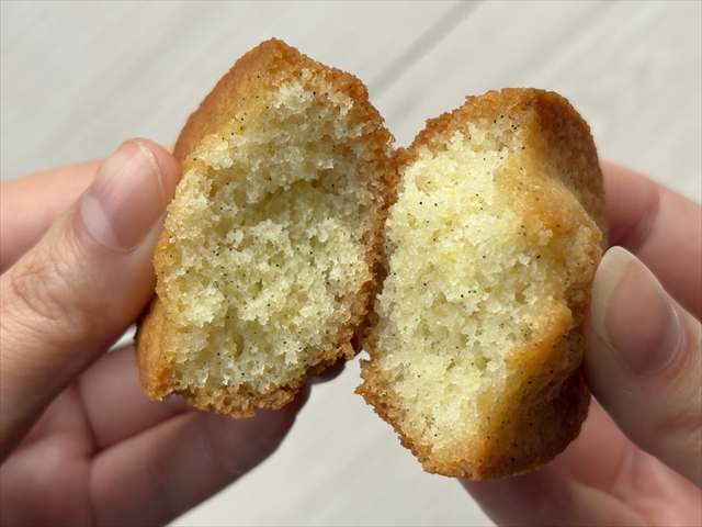バニラ香るレモンフィナンシェ 断面