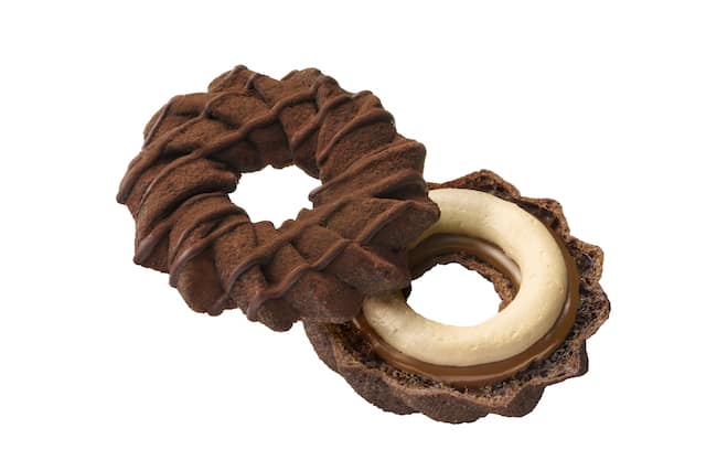 ミスド　生ショコラフレンチ キャラメルプラリネ　断面