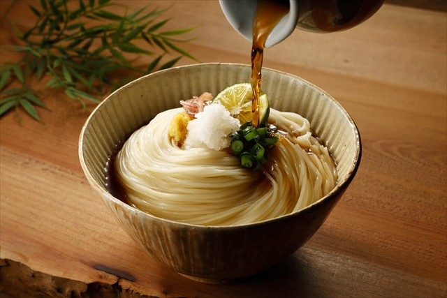 夏季だけの期間限定販売