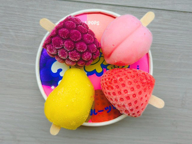 パッケージの上のアイス