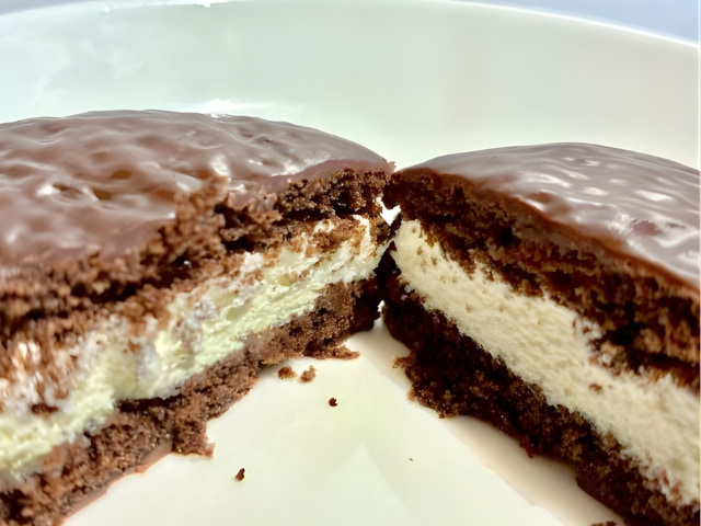 チョコパイ＜ティラミスタルト＞断面