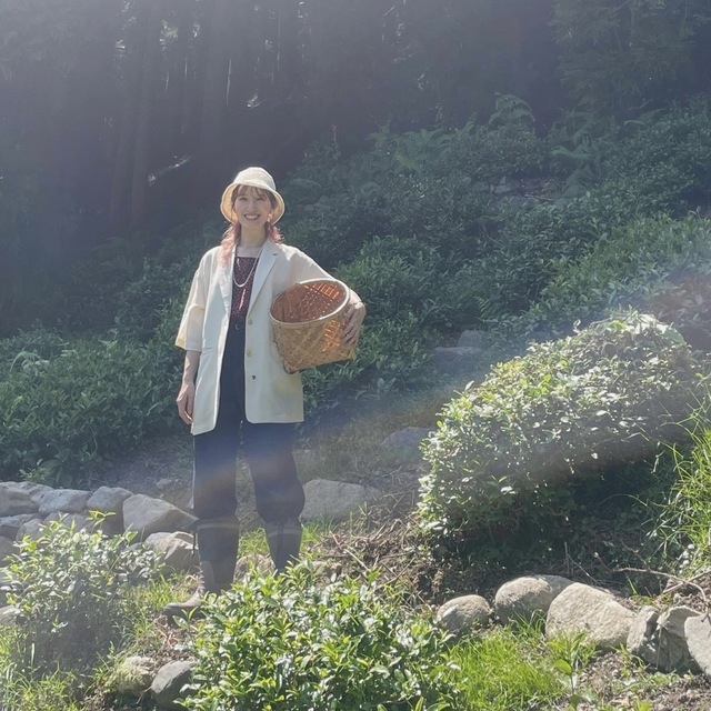 オーナー(安田丹)自ら日本各地の農家さんのもとへ

