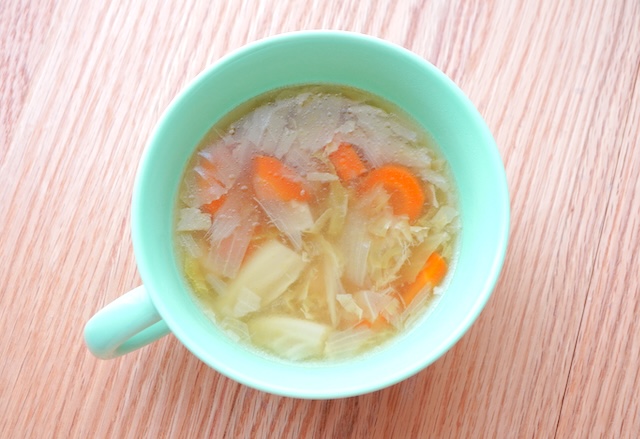 電解水素水で作った野菜スープ