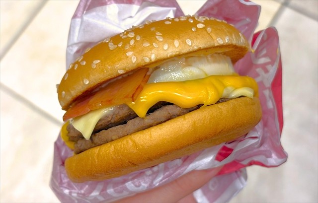 チーズチーズ倍月見実食