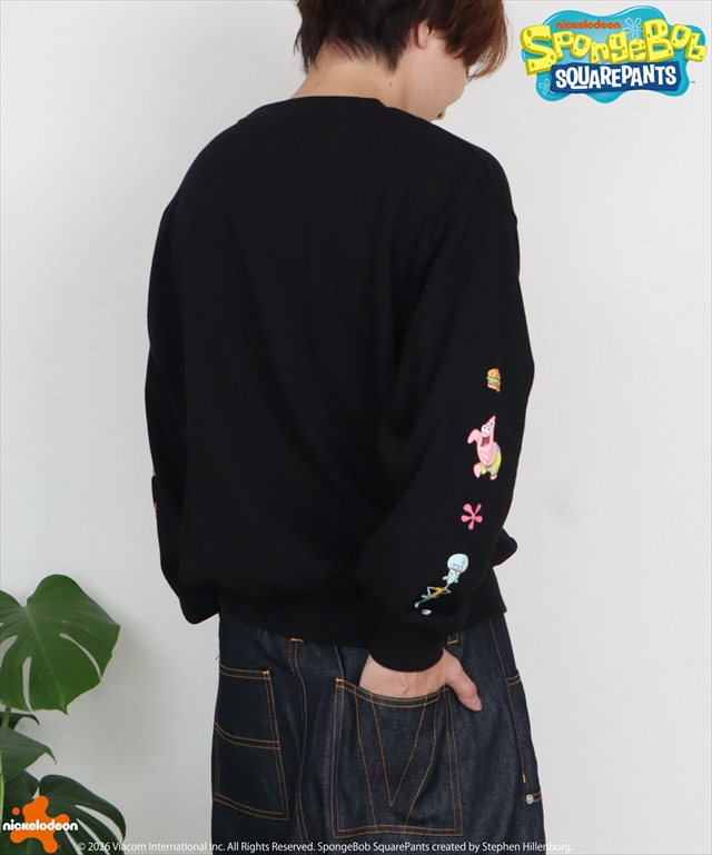 【スポンジ・ボブ】サガラ刺繍　袖プリントスウェット２